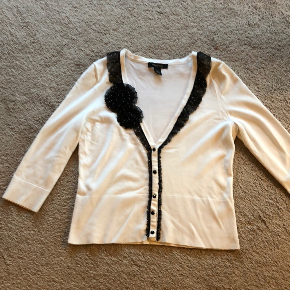 Sweater/cardigan